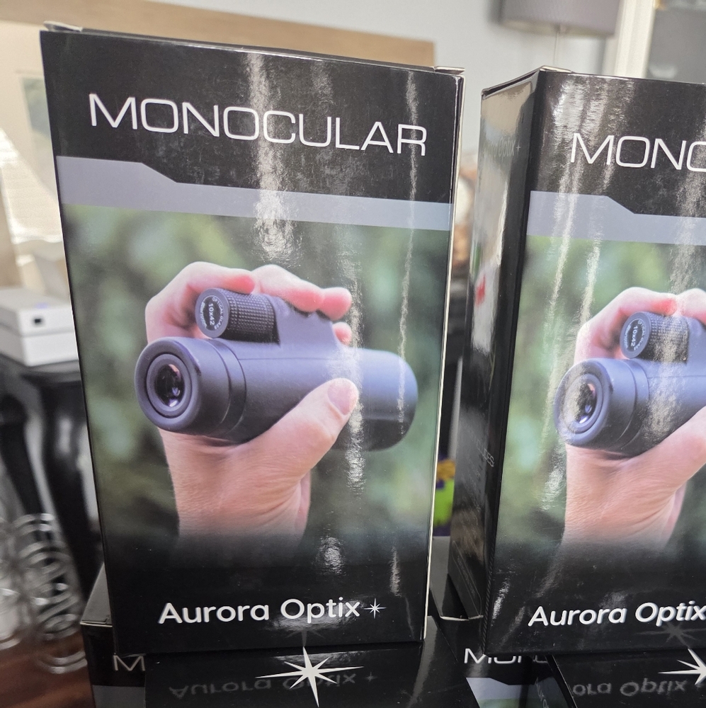 1 Pc Aurora Optix Monocular 10X42 Zoom High Power Scope /phone Holder and Tripod